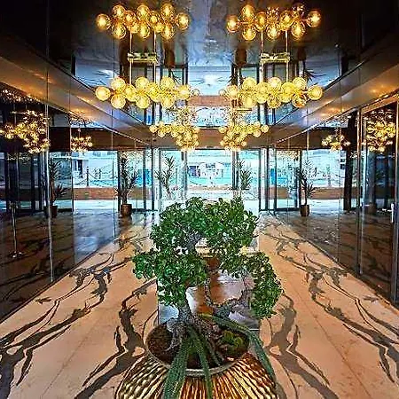 Gold House Byr S Mamaja